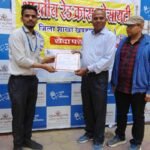 वृद्धो के मध्य दीपावली का त्यौहार